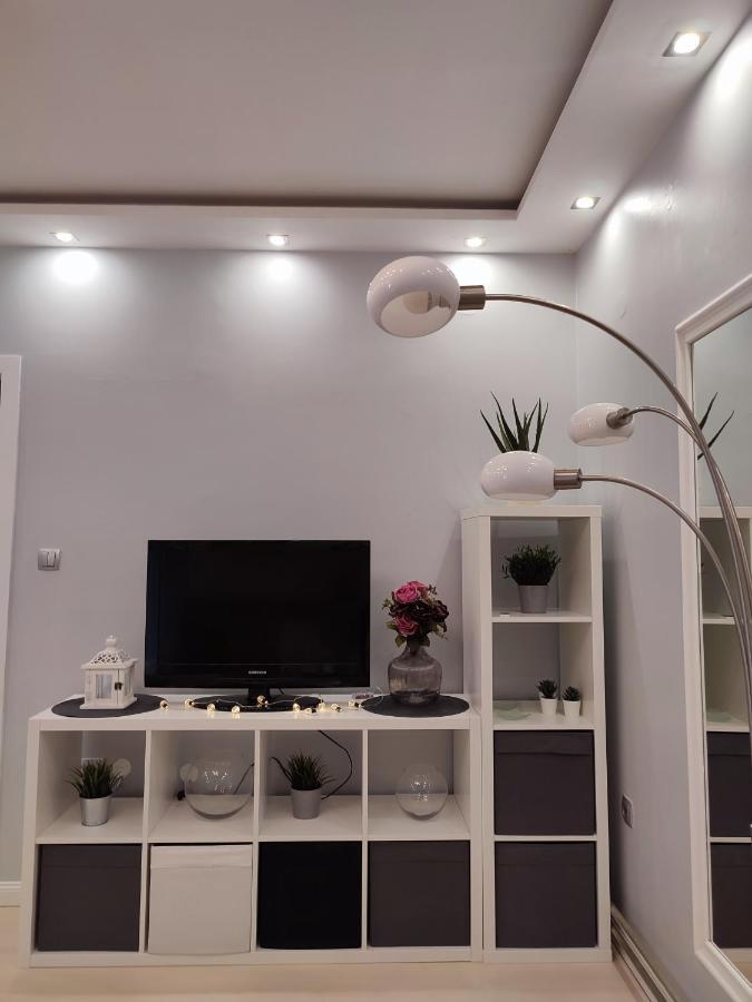 Center Danube Street Apartment Novi Sad Ngoại thất bức ảnh