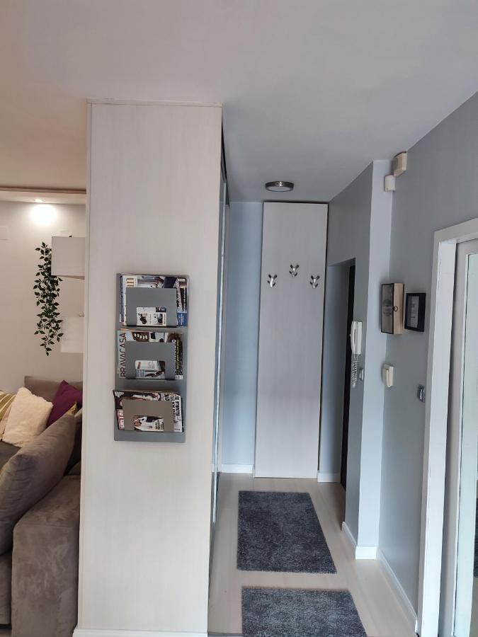Center Danube Street Apartment Novi Sad Ngoại thất bức ảnh